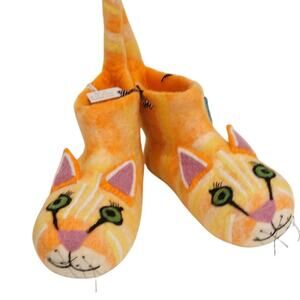 NEW Sew Heart Felt Ginger Cat Animal Slippers 7/8